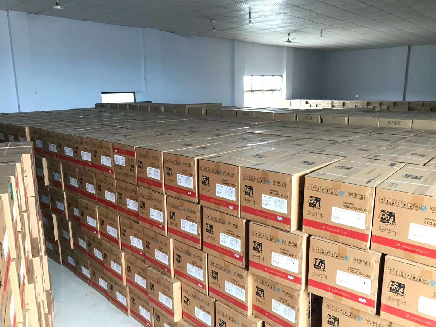積極推進壁掛爐惠民工程，瑞馬壁掛爐一直在路上！